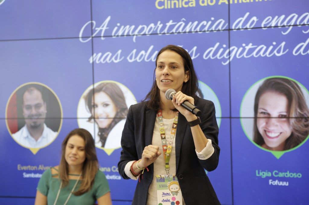Simone Mozilli, fundadora da ONG Beabá, realizou a apresentação mais sensível do Clínica do Amanhã 2018!&nbsp;(vídeo)